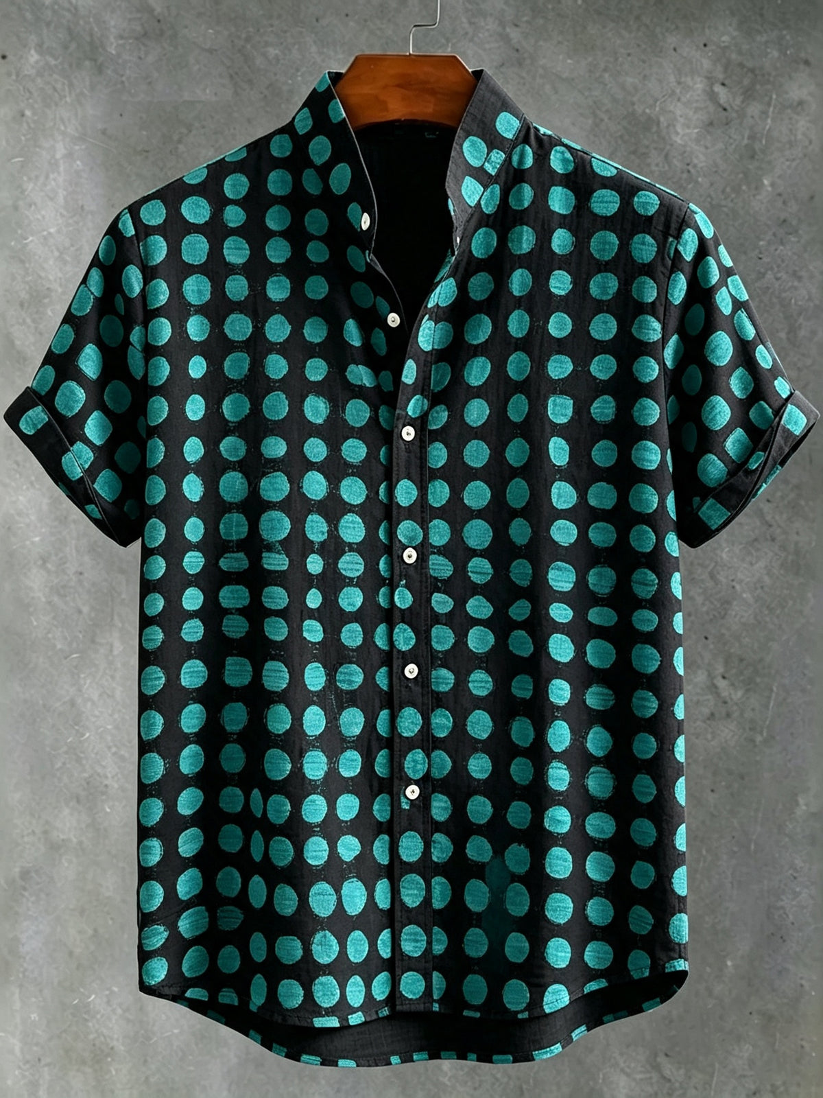 Vacation Black Base Turquoise Polka Dot Art Print Men's Short Sleeve Button Up Shirt